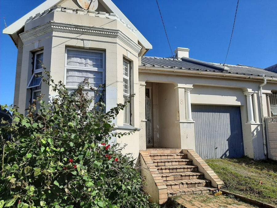 4 Bedroom Property for Sale in Quigney Eastern Cape